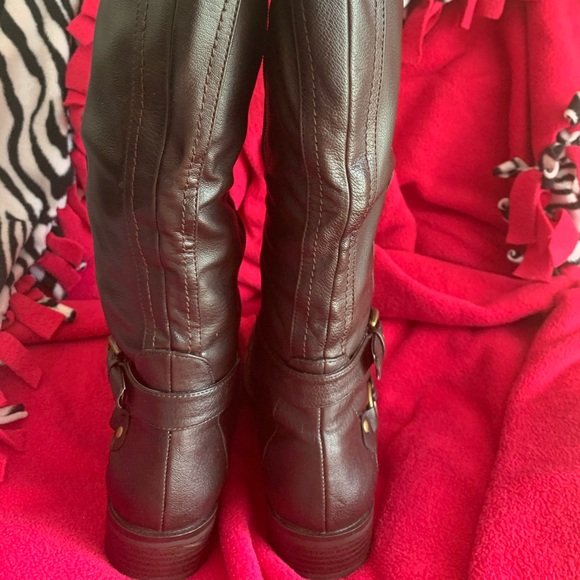 White Mountain Logwood Riding Boots - Picture 2 of 5